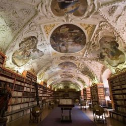 Castelo-de-Praga-Biblioteca-do-Monasterio-Strahov-foto-de-Y-Shishido