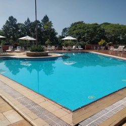 PISCINA1