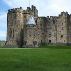 alnwick-castle-517175_960_720