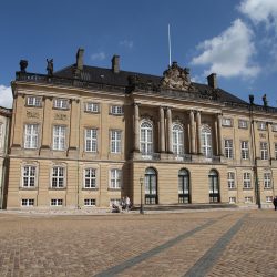 amalienborg-palace-954884_1280