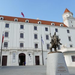 bratislava-2531147_960_720