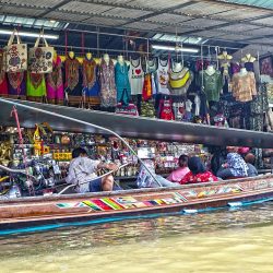 damnoen-saduak-floating-market-546267_1280