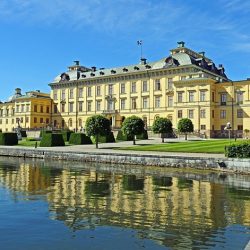 drottningholm-palace-2419776_640