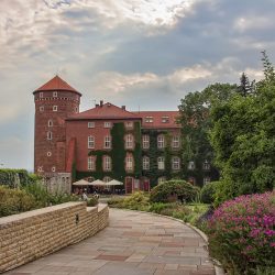 wawel-3683038_960_720